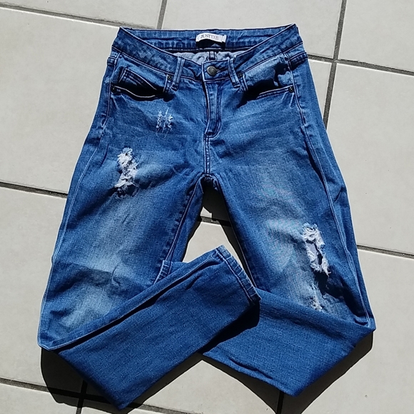 JustFab Pants - Just Fab Cropped / Distressed